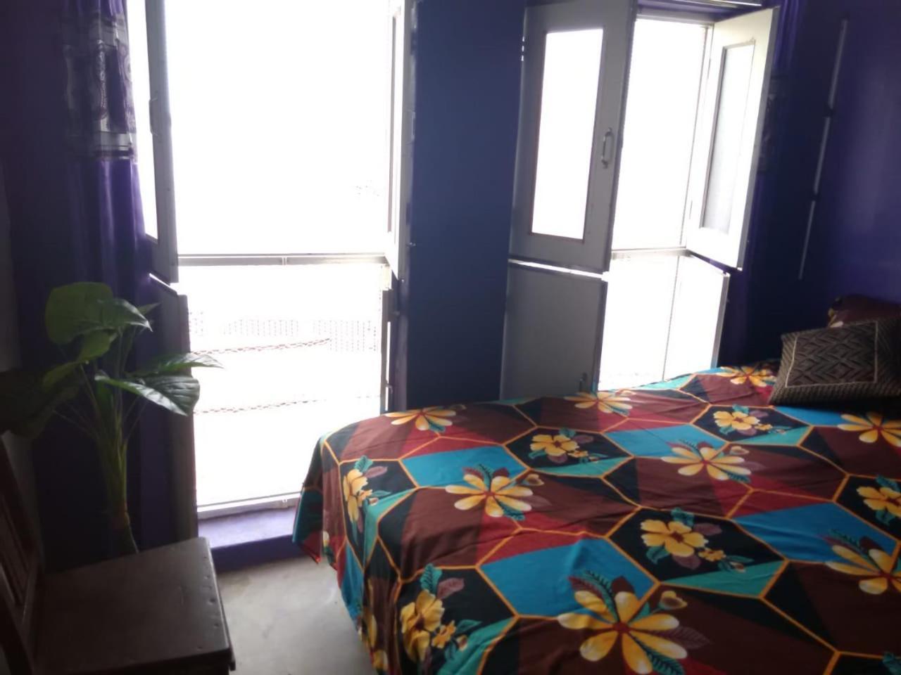 Shiva Lodge 瓦拉纳西 客房 照片